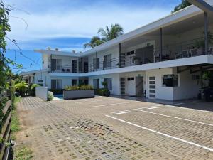 HOTEL MARINO BALLENA