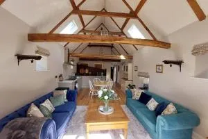 Luxury Victorian Hayloft barn self contained - Skillington