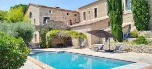 Domaine de Pélipa - Mas 5 étoiles en pleine nature - 8 chambres - Servas