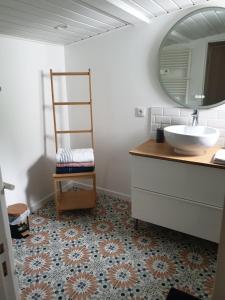 Maisons de vacances Maison bord de Marne 8min disneyland et val d'Europe : photos des chambres