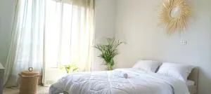 white Bear - Madinaty