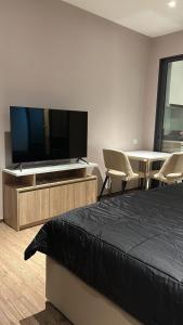 Once Pattaya Seaview Condo