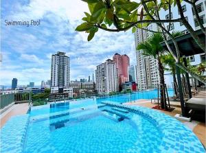 PWTC Titiwangsa HKL near MRT family