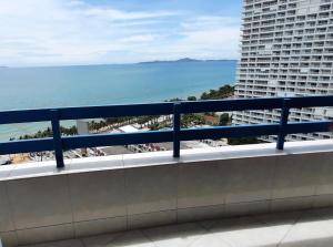 Condotel, Studio Apartment