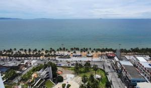 Condotel, Studio Apartment