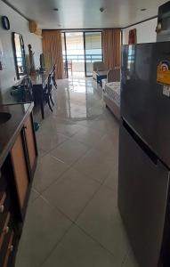 Condotel, Studio Apartment