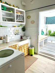 Cozy house with backyard at Iraklio Attikis