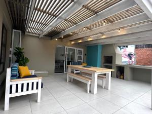 Happy Dayz Holiday House