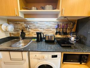 Brand Naithon Condo C411