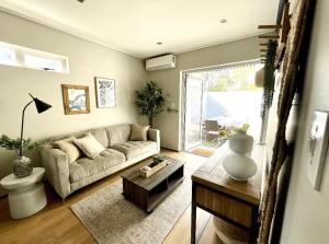 Modern Flat in the Cape Winelands