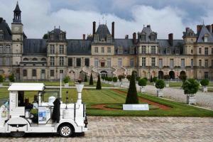 Appartements Studio Le Mansart au pied du Chateau Insead : photos des chambres