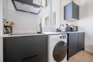 Renovated Studio walking distance to Paris