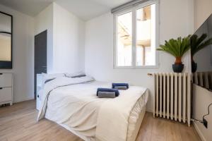 Renovated Studio walking distance to Paris