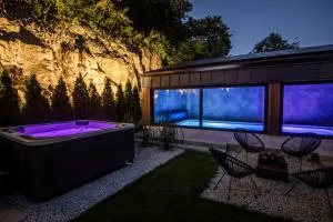 Dom z basenem Bałtów 22 - Józefów na Wisłą