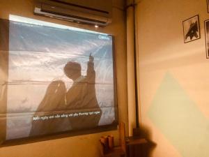 Old Quarter- Projector - CHEAP