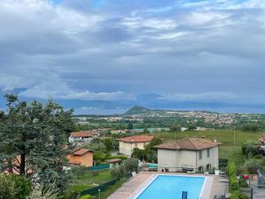 obrázek - Appartamento vista Lago con piscina “La Finestra sul Garda”