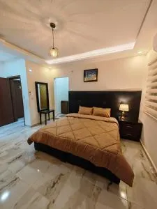 iHome Petra - Aţ Ţayyibah