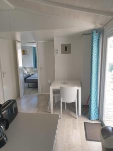 Campings Mobil Home Premium 6 Personnes Montalivet : photos des chambres