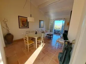 Appartement F2 dans le golf de Saint-Endréol - Le Mitan