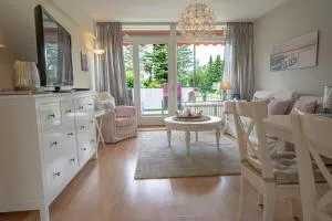 Schwalbennest mit Westbalkon, Hundefreundlich, Parkplatz, Küchenzeile, Sauna - Ruhige Lage - 阿恩斯贝格