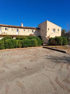 Appartements Appartement F2 dans le golf de Saint-Endreol : Appartement 1 Chambre