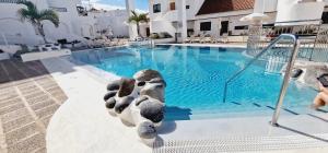 Garajonay 3 bedrooms apartment, ocean & pool view