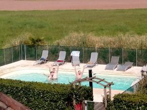 Maisons de vacances Great house- swimmingpool and jacuzzi -10km from Sarlat La Caneda : photos des chambres