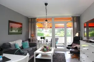 Fichtenwald mit Westbalkon, Hundefreundlich, Parkplatz, Küchenzeile, Sauna - Ruhige Lage - 阿恩斯贝格