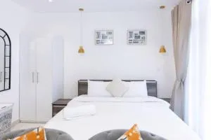 Luxurious Studio @Embassy Gardens - Cantonments