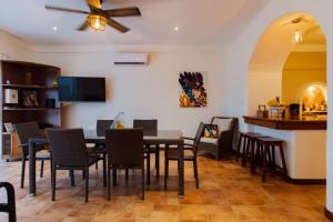 Hermosa Casa a 5 Minutos de la playa caminando!