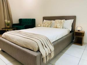 Yolé Apartment - City 101