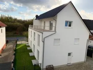 Modernes Monteurhaus mit viel Platz - 克雷姆林根