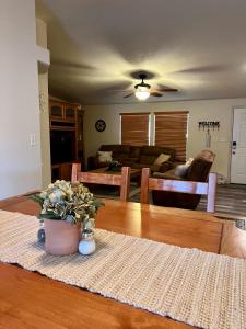 Parker Strip Pool House | Private Pool • Game Room • River Access
