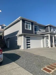 Modern 2BR Guest House in North Nanaimo - Gabriola