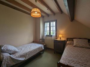 Maisons de vacances Gite Pouligny-Saint-Martin, 6 pieces, 10 personnes - FR-1-591-417 : photos des chambres