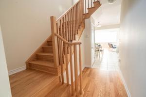 BRAND NEW home minutes from Niagara Falls.