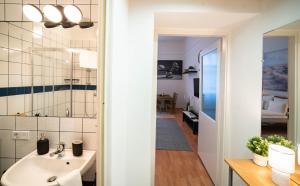 Free Parking Charlies Residence - 2sep room, AC, Fast WiFi, TV