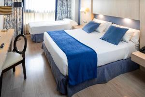 Triple Room room in Hotel Nuevo Boston