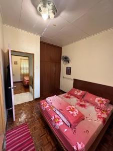 DPuncak Arabella Muslim Homestay