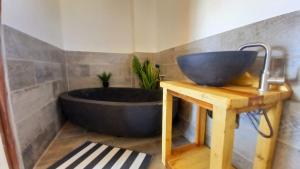 FLY FISHING PARADISE ON THE VAAL