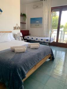 Triple Room with Sea View