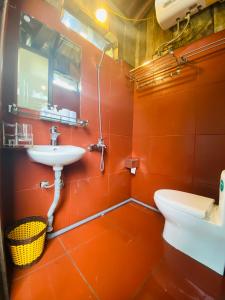 Phòng 3 Người Nhìn Ra Núi (Triple Room with Mountain View)