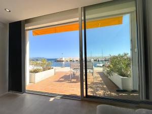 Horizon Bleu Bandol : appartement pieds dans l’eau