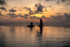 StayVistas Casa Bella - Sea-View Villa with Infinity Pool, Jacuzzi, Games, Entertainment, and Spa Room