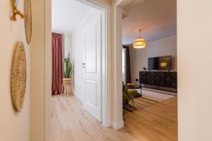 Rox Central Apartments 4