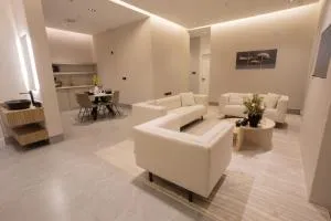 ملاذ 1 - Al Ḩanī