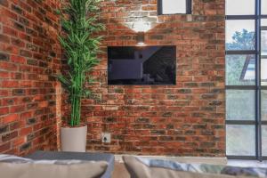 Tranquil Loft Design and Underground Parking