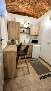 Central garden apartments