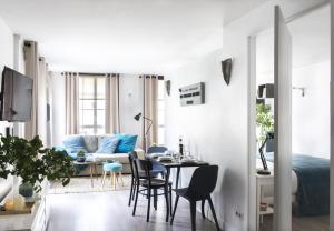 Appartements - Le Logis Versaillais : photos des chambres