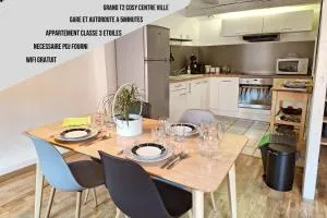 La Porte de la Dombes - centre ville - 50m2 - classé 3 étoiles - Cordieux